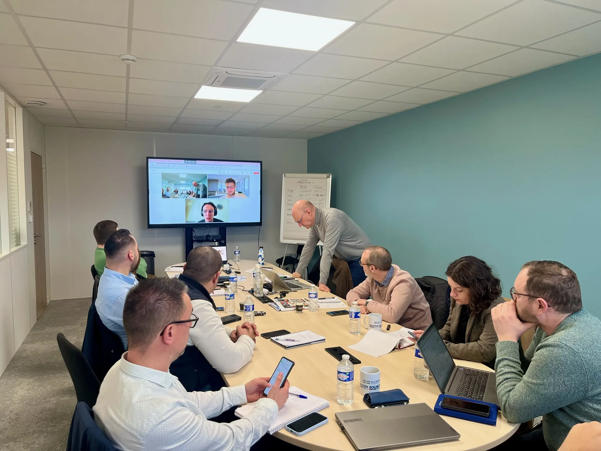 Formation hybride en entreprise - présentiel et visioconférence